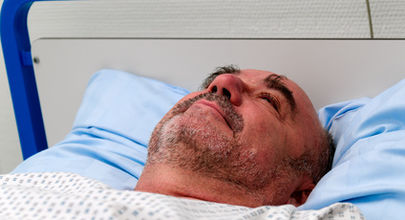 Virus hepatitidy C může na kontaminovaných materiálech přetrvávat týdny